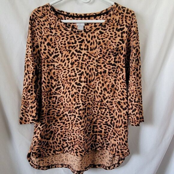 Chico's Large Animal Print Pullover Top front pocket hi-low hem 3/4 sleeves EUC - Picture 8 of 10
